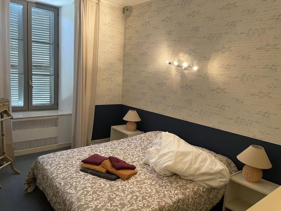 Belle Et Confortable Demeure Du XVII Eme Siecle Champagnac  Екстер'єр фото